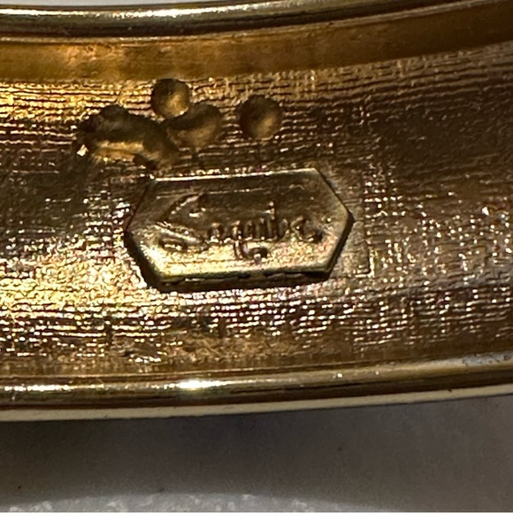 NWT Sequin by Nordstrom Clamper Bracelet-gold tone Floral print in pink & purple - Picture 14 of 14